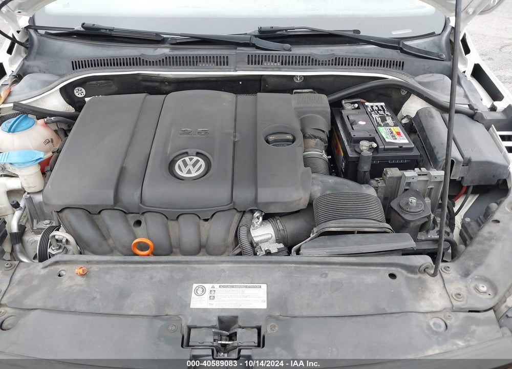 2011 VOLKSWAGEN JETTA 2.5L SE VIN: 3VWDZ7AJ1BM330587