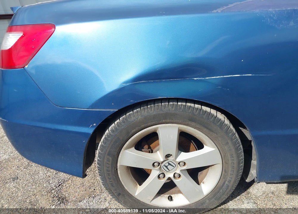 2008 HONDA CIVIC EX VIN: 2HGFG12858H575749