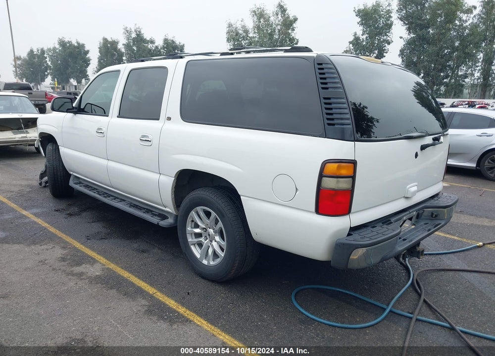 2005 CHEVROLET SUBURBAN 1500 LT VIN: 3GNFK16Z35G130655
