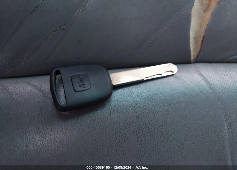 2004 HONDA ODYSSEY EX-L VIN: 5FNRL18994B095088