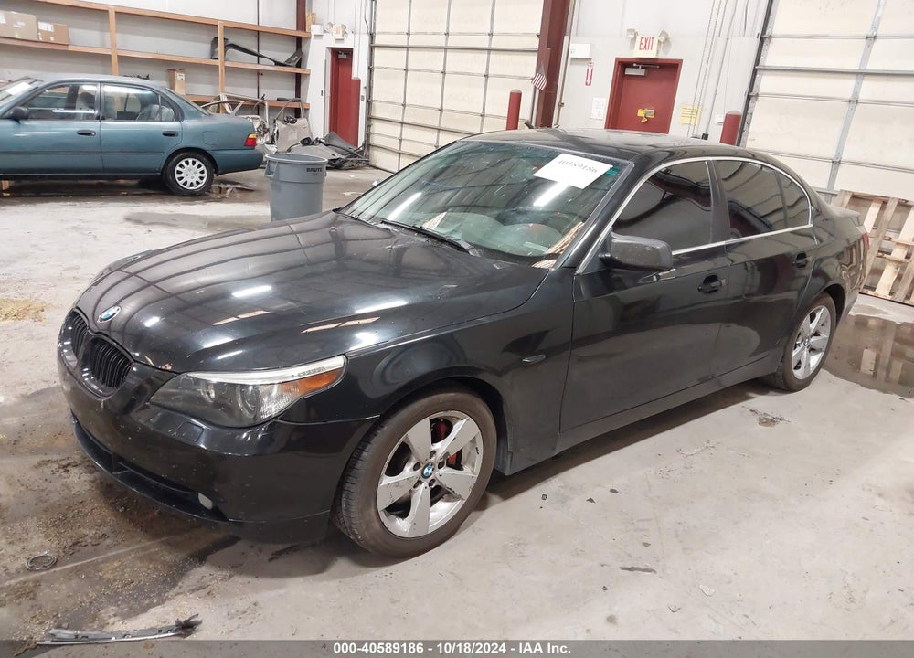 2007 BMW 530XI VIN: WBANF73577CU24544