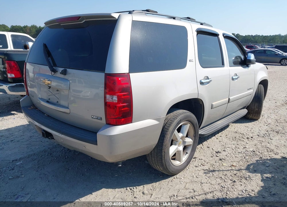 2008 CHEVROLET TAHOE LTZ VIN: 1GNFK13018R110673