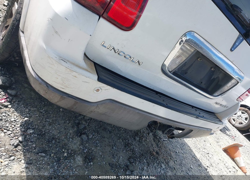 2004 LINCOLN NAVIGATOR VIN: 5LMFU27R04LJ42134