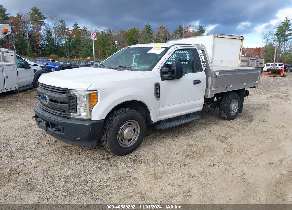 2017 FORD F-250 XL VIN: 1FDBF2A65HED12315