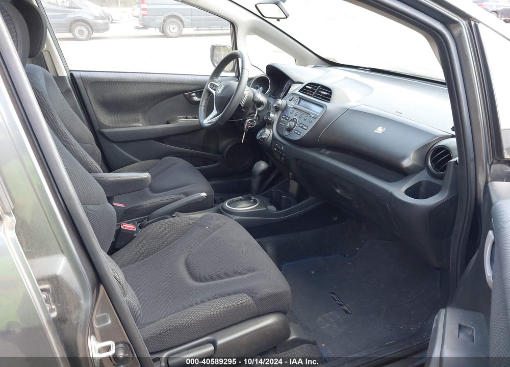 2012 HONDA FIT SPORT VIN: JHMGE8H53CC027676