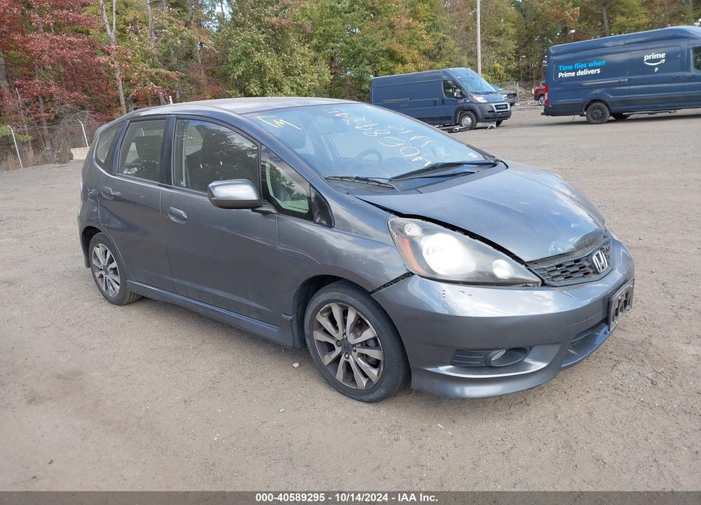 2012 HONDA FIT SPORT VIN: JHMGE8H53CC027676