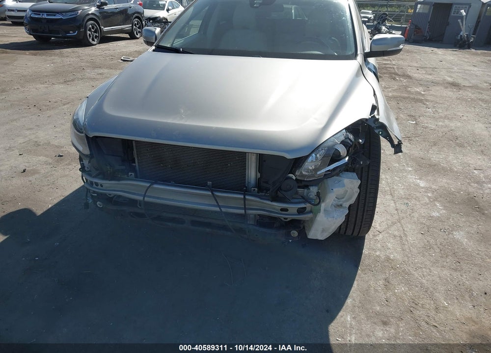 2015 VOLVO XC60 3.2 PLATINUM VIN: YV4952RD9F2586072