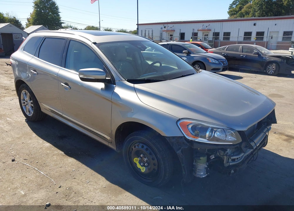 2015 VOLVO XC60 3.2 PLATINUM VIN: YV4952RD9F2586072