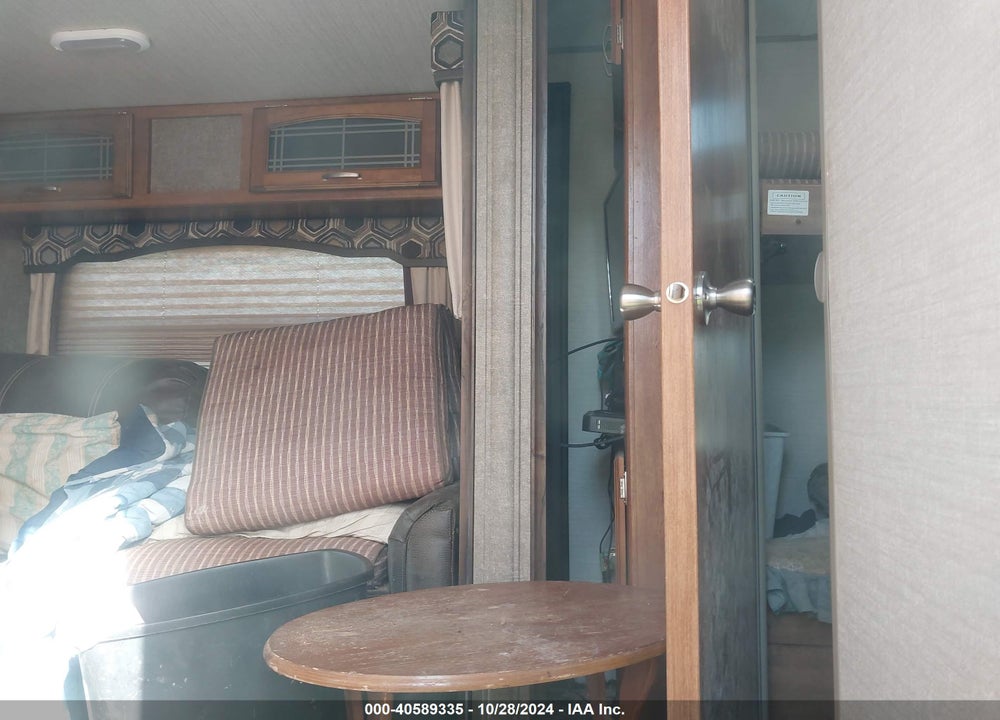 2017 KEYSTONE SPRINGDALE TRAVEL TRAILER VIN: 4YDT38B25H3100250