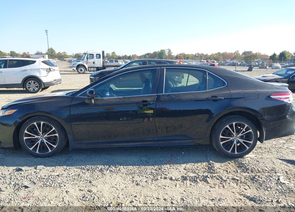 2020 TOYOTA CAMRY SE VIN: 4T1G11AK8LU500708