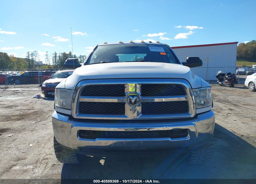 2013 RAM 2500 TRADESMAN VIN: 3C6UR5CL1DG572181