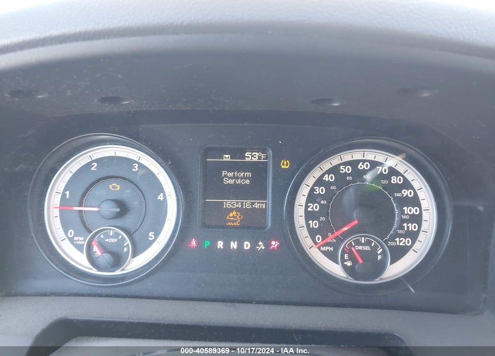 2013 RAM 2500 TRADESMAN VIN: 3C6UR5CL1DG572181