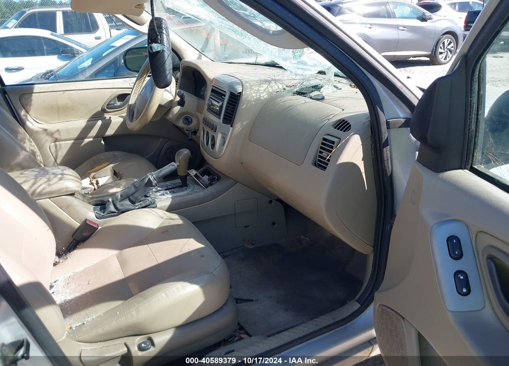2005 FORD ESCAPE LIMITED VIN: 1FMCU04125KE50034