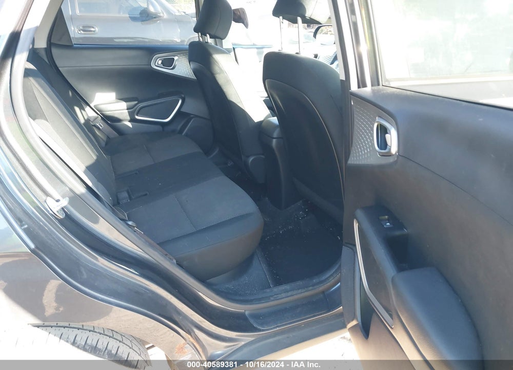 2020 KIA SOUL LX VIN: KNDJ23AU8L7735547