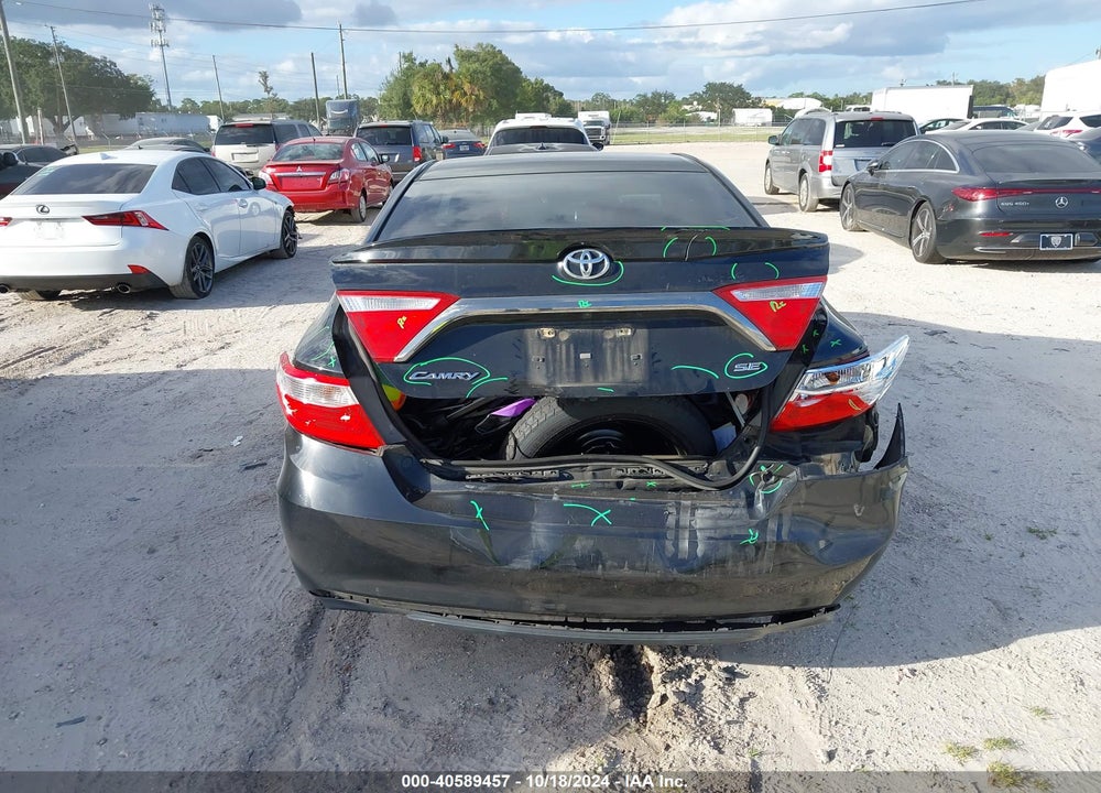 2015 TOYOTA CAMRY SE VIN: 4T1BF1FK2FU008491