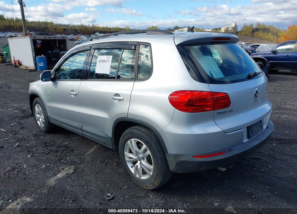 2016 VOLKSWAGEN TIGUAN S VIN: WVGBV7AX6GW574099