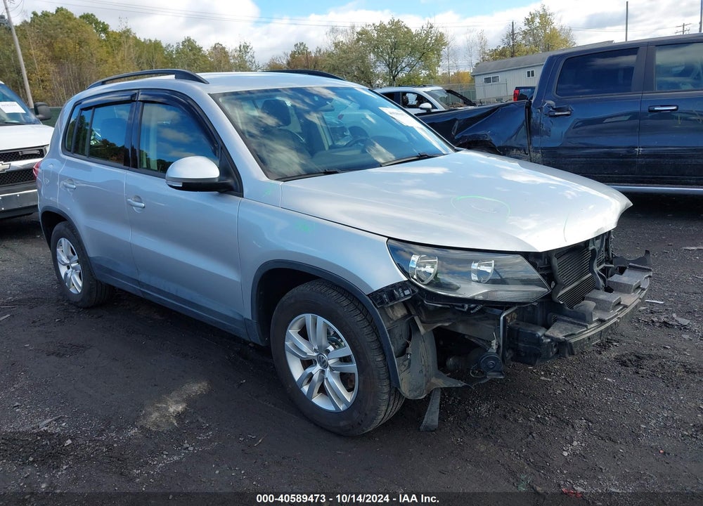 2016 VOLKSWAGEN TIGUAN S VIN: WVGBV7AX6GW574099