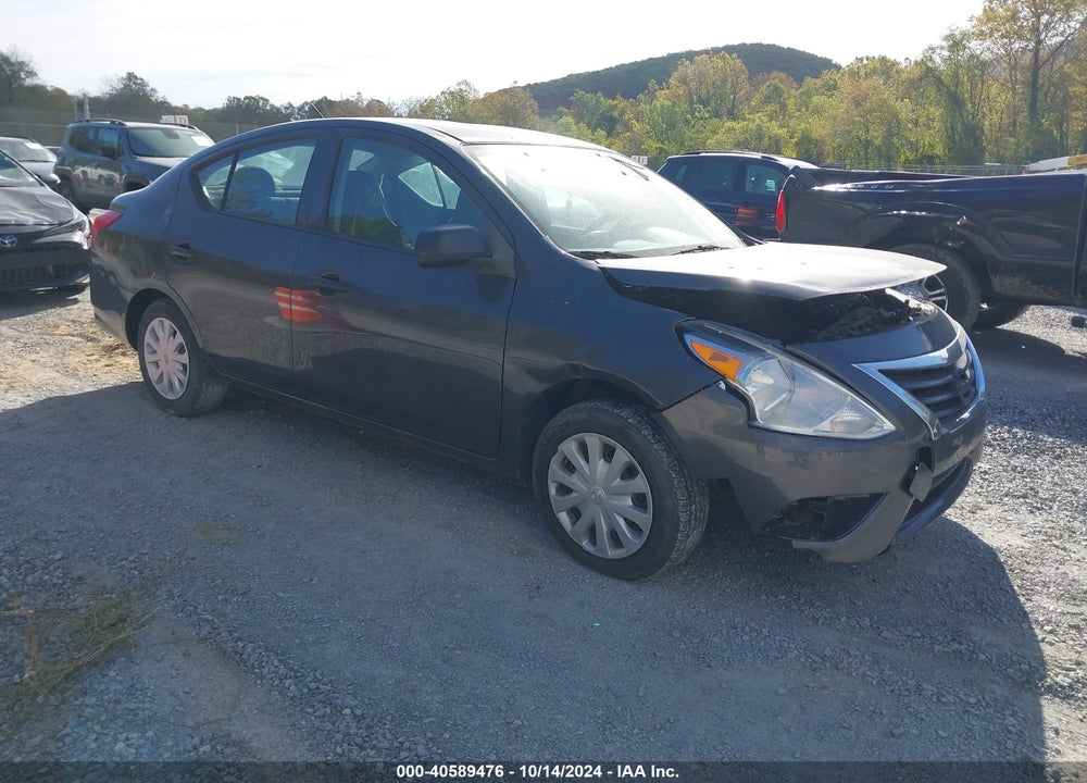 2015 NISSAN VERSA 1.6 S+ VIN: 3N1CN7AP8FL801387