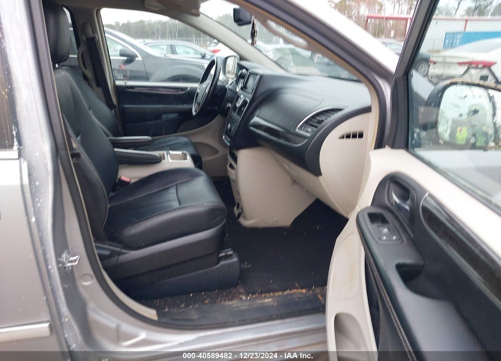 2016 CHRYSLER TOWN & COUNTRY TOURING VIN: 2C4RC1BG4GR186995
