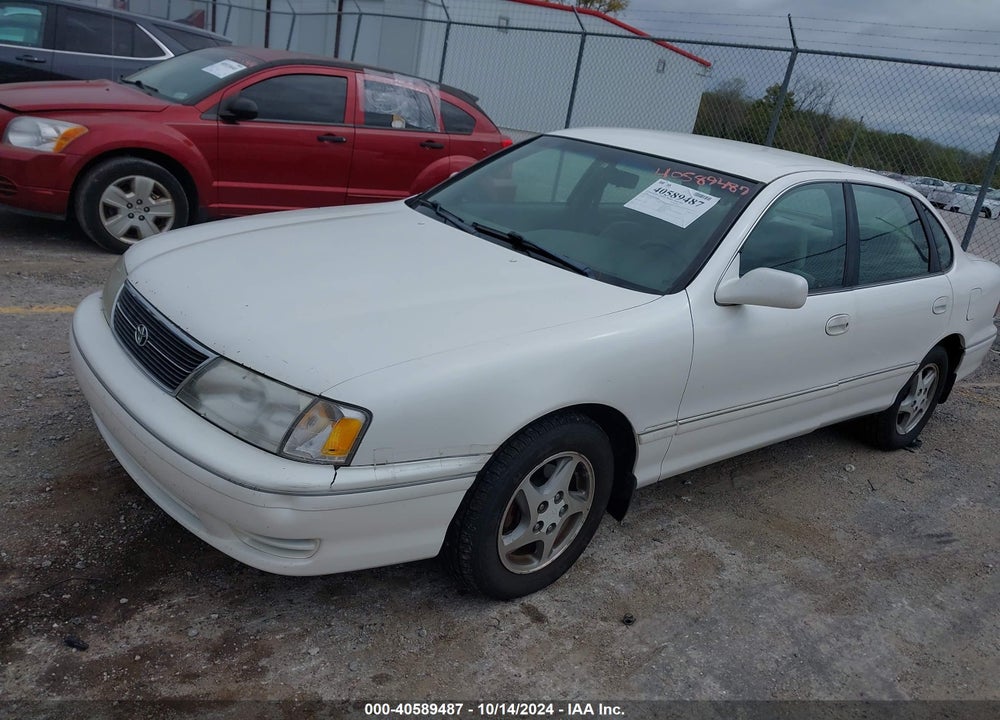 1998 TOYOTA AVALON XL VIN: 4T1BF18B2WU218845
