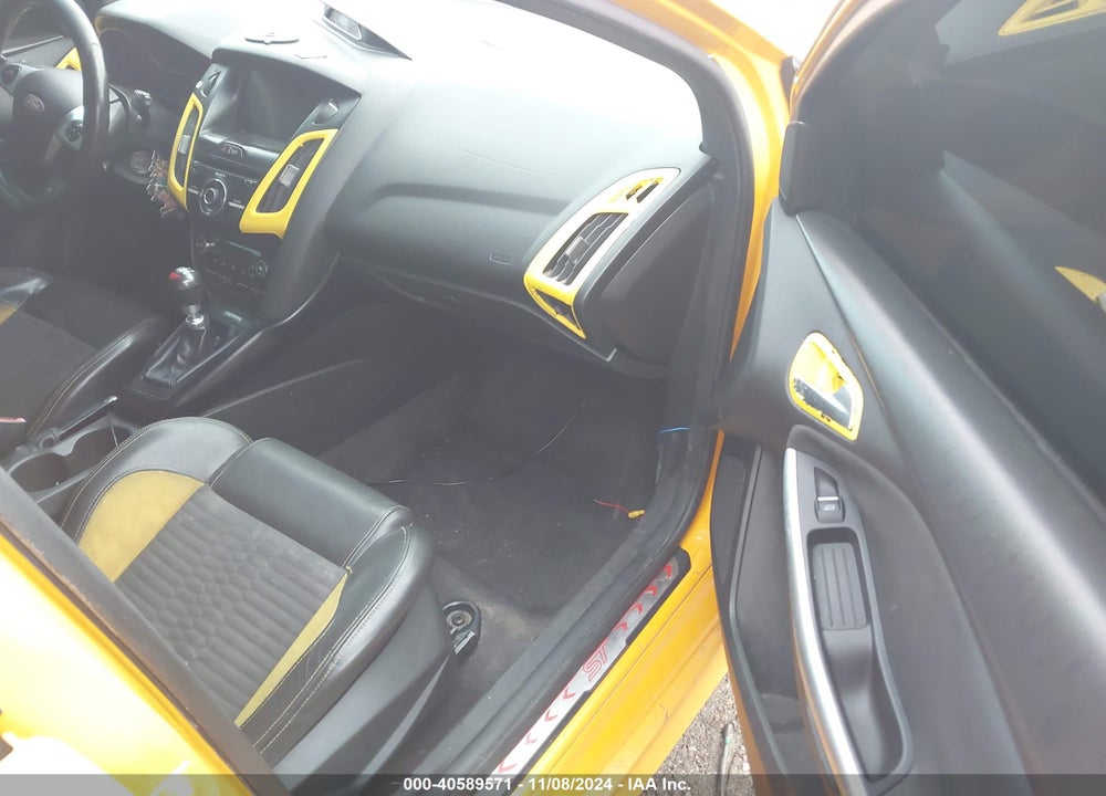 2013 FORD FOCUS ST VIN: 1FADP3L90DL175867