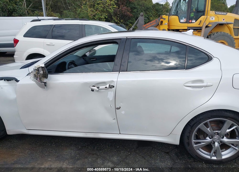 2010 LEXUS IS 250 VIN: JTHBF5C27A5111097