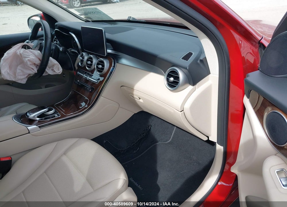 2018 MERCEDES-BENZ GLC 300 4MATIC VIN: WDC0G4KBXJV077491