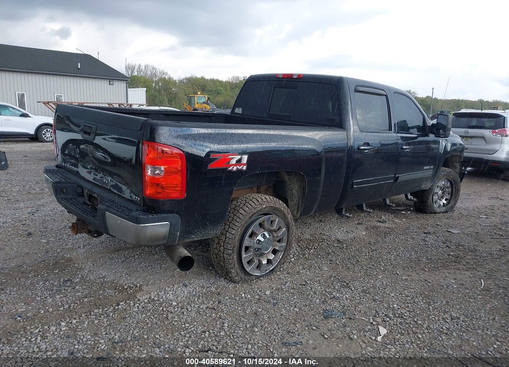 2013 CHEVROLET SILVERADO 2500HD LTZ VIN: 1GC1KYE82DF192407