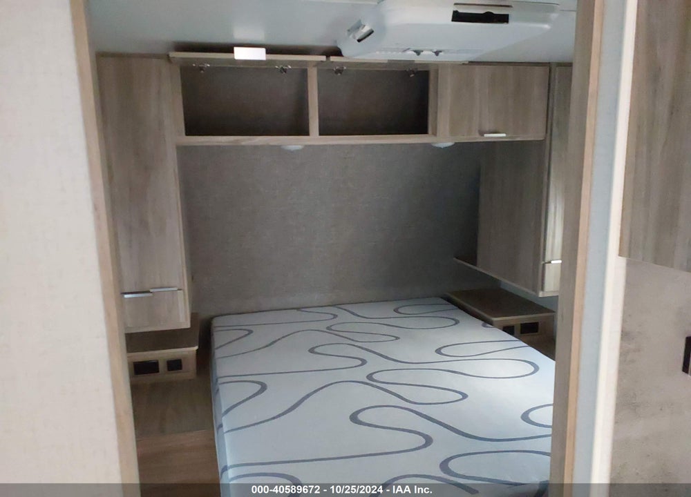 2021 WINNEBAGO 2301BHS VIN: 54CTM1T28M3054574
