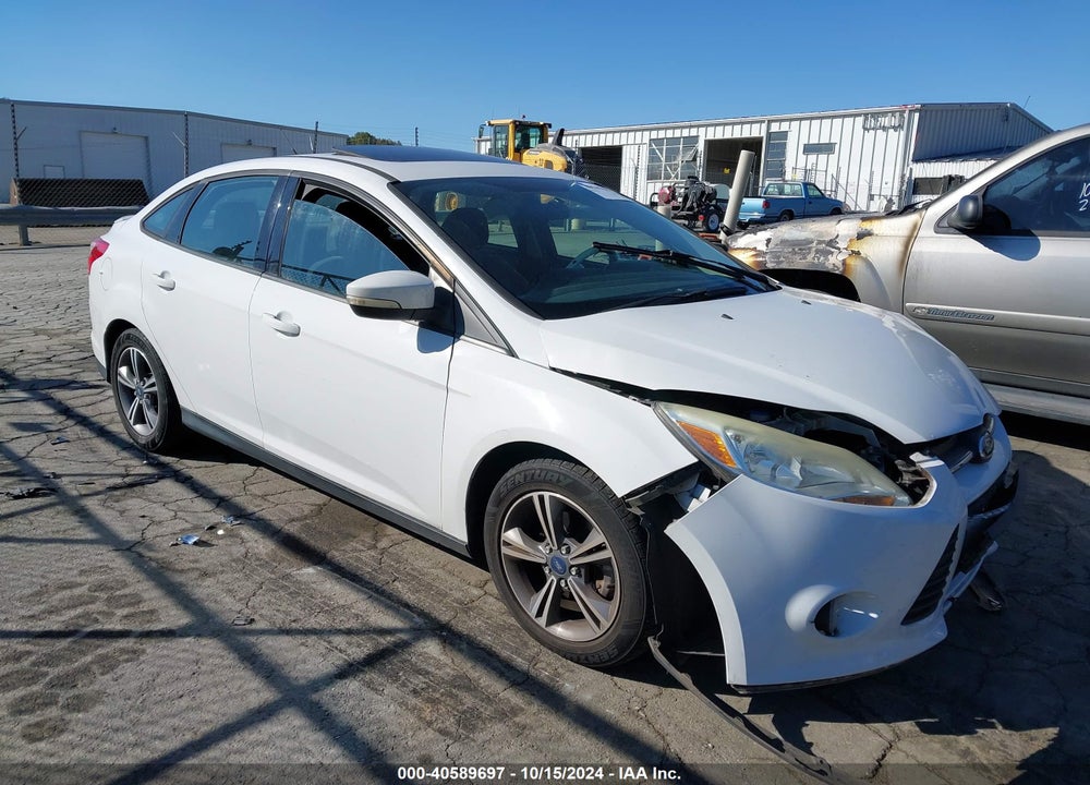 2014 FORD FOCUS SE VIN: 1FADP3F24EL396209