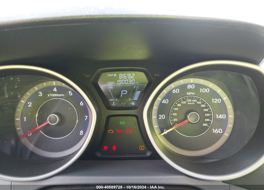 2013 HYUNDAI ELANTRA VIN: KMHDH4AE9DU012685