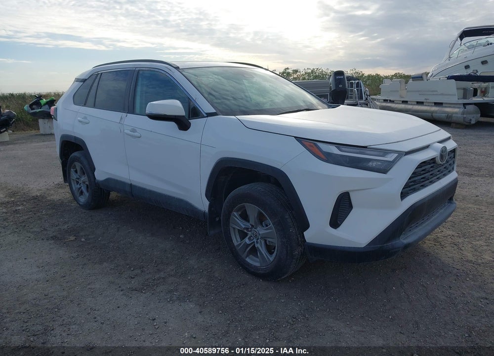 2024 TOYOTA RAV4 XLE VIN: 2T3W1RFV6RC263313