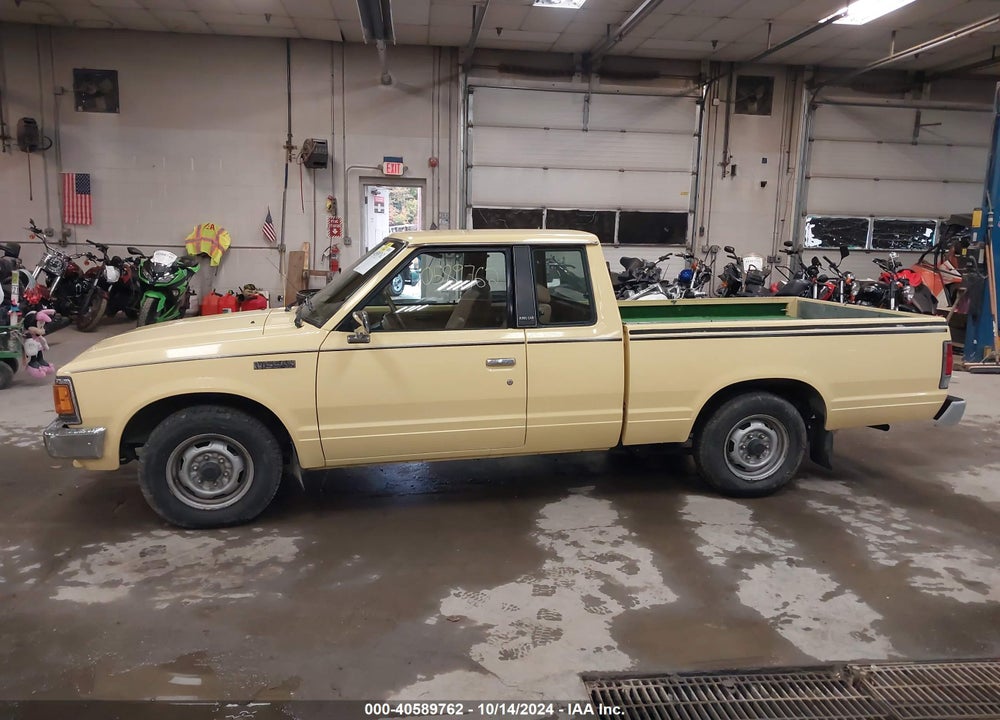 1985 NISSAN 720 KING CAB VIN: 1N6ND06S5FC373932