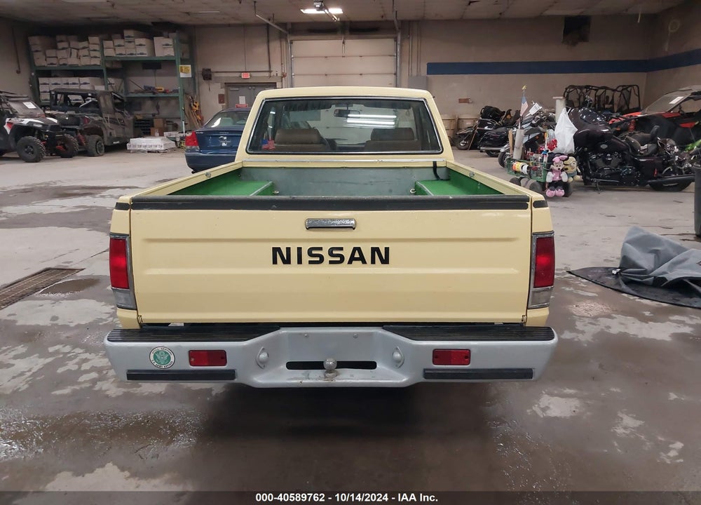 1985 NISSAN 720 KING CAB VIN: 1N6ND06S5FC373932