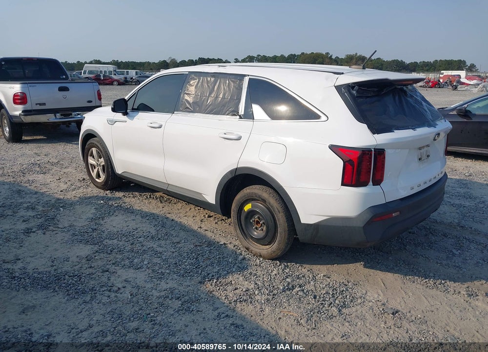 2021 KIA SORENTO LX VIN: 5XYRG4LC5MG017201