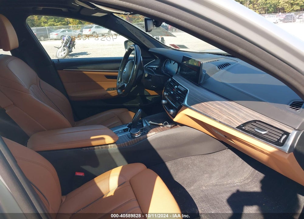 2018 BMW 540I XDRIVE VIN: WBAJE7C52JWC56077