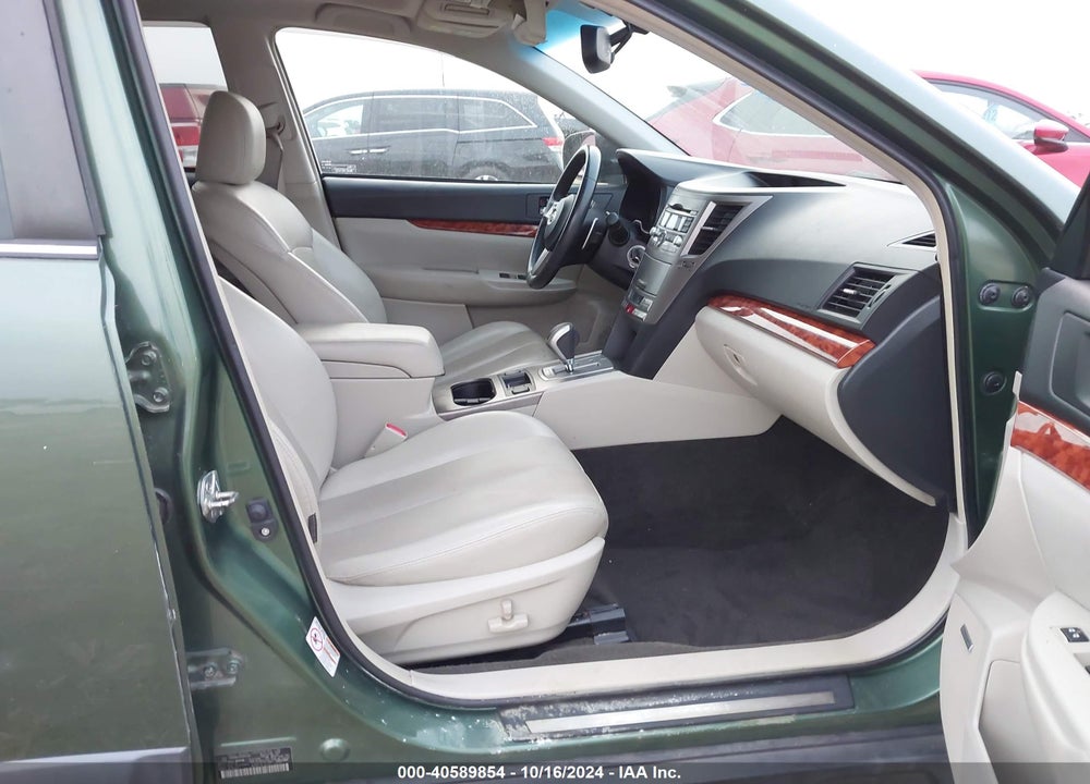 2011 SUBARU OUTBACK 2.5I LIMITED VIN: 4S4BRBKC3B3435206