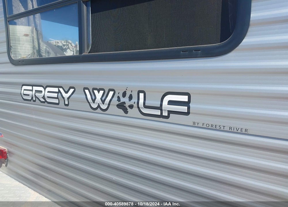 2019 CHEROKEE GREY WOLF VIN: 4X4TCKV28KK060149