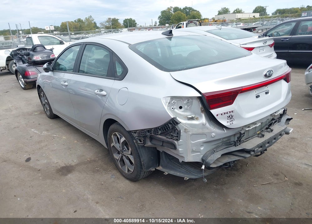 2021 KIA FORTE LXS VIN: 3KPF24AD9ME334702