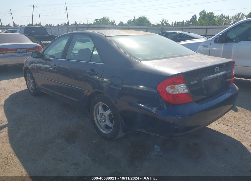 2004 TOYOTA CAMRY XLE VIN: 4T1BE32K14U379465
