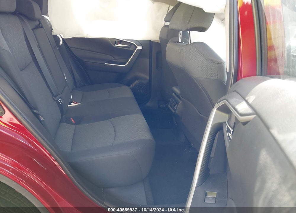 2022 TOYOTA RAV4 XLE VIN: 2T3P1RFV9NW252612
