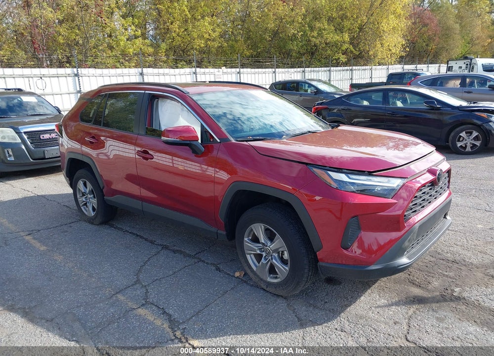 2022 TOYOTA RAV4 XLE VIN: 2T3P1RFV9NW252612