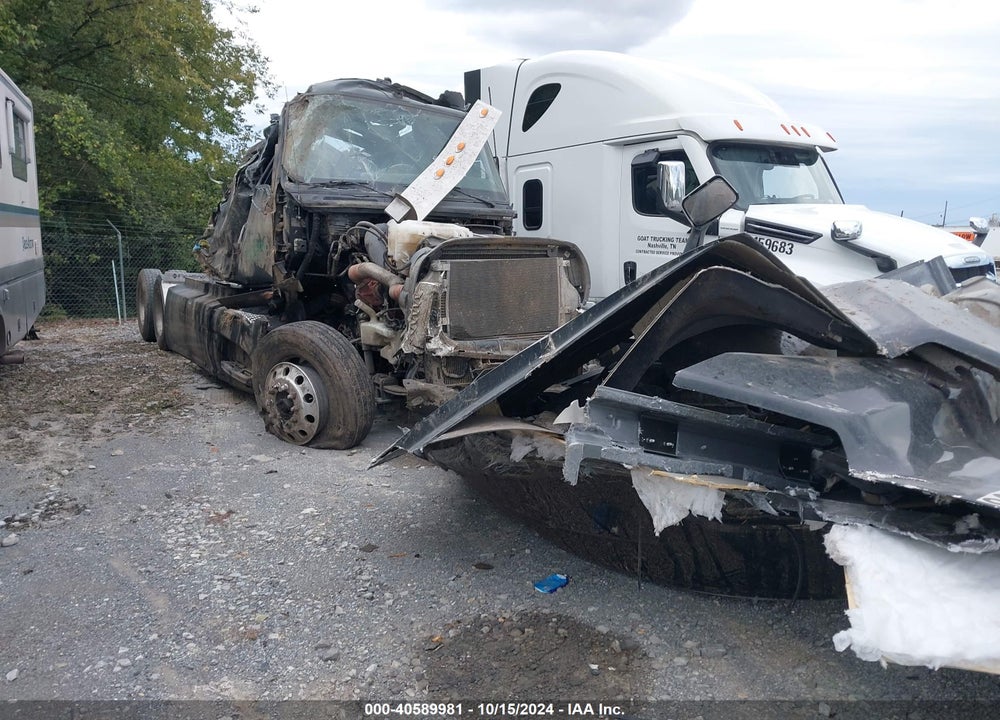 2019 INTERNATIONAL LT VIN: 3HSDZAPR1KN472789