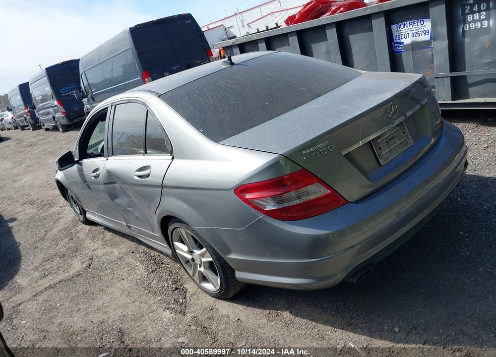 2010 MERCEDES-BENZ C 300 LUXURY 4MATIC/SPORT 4MATIC VIN: WDDGF8BB3AR118251