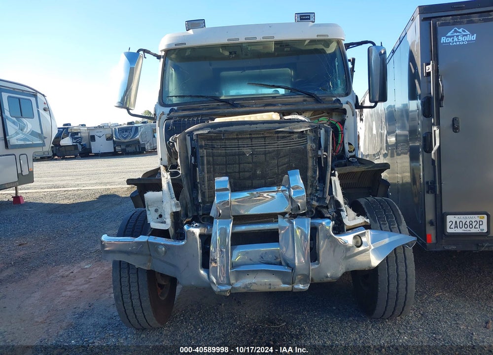 2021 VOLVO VHD VIN: 4V5KC9DH5MN600025