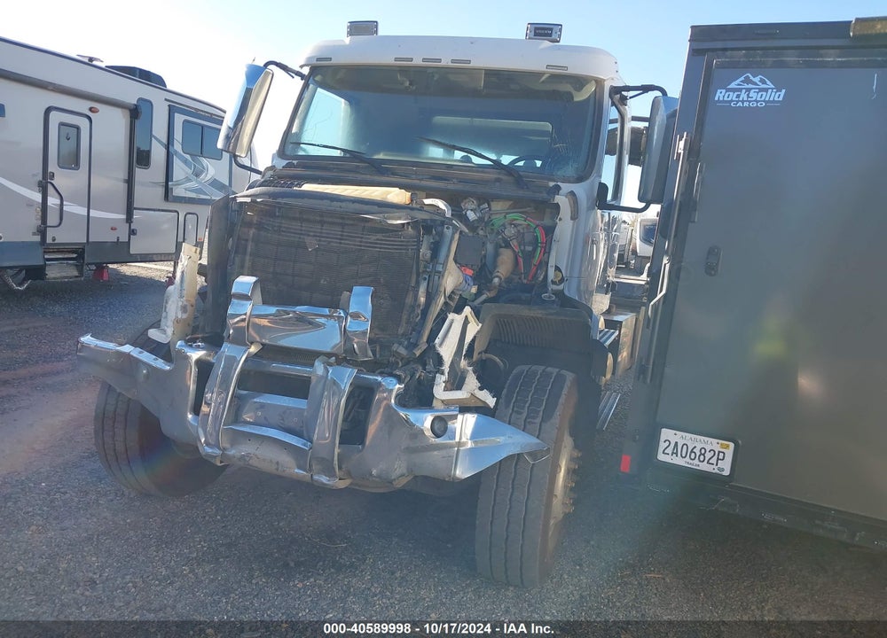 2021 VOLVO VHD VIN: 4V5KC9DH5MN600025