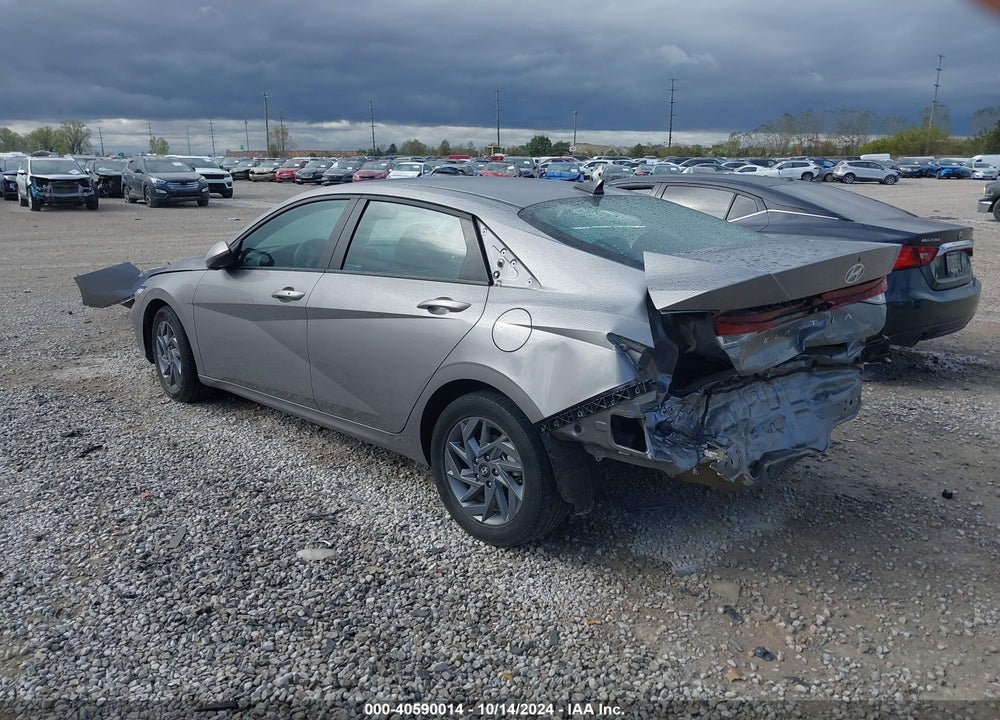 2024 HYUNDAI ELANTRA SEL VIN: KMHLM4DG2RU658758