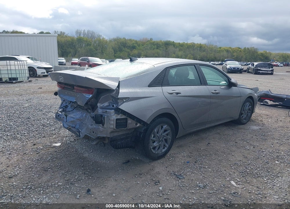 2024 HYUNDAI ELANTRA SEL VIN: KMHLM4DG2RU658758