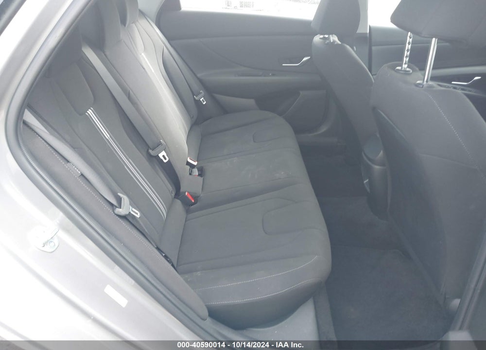 2024 HYUNDAI ELANTRA SEL VIN: KMHLM4DG2RU658758