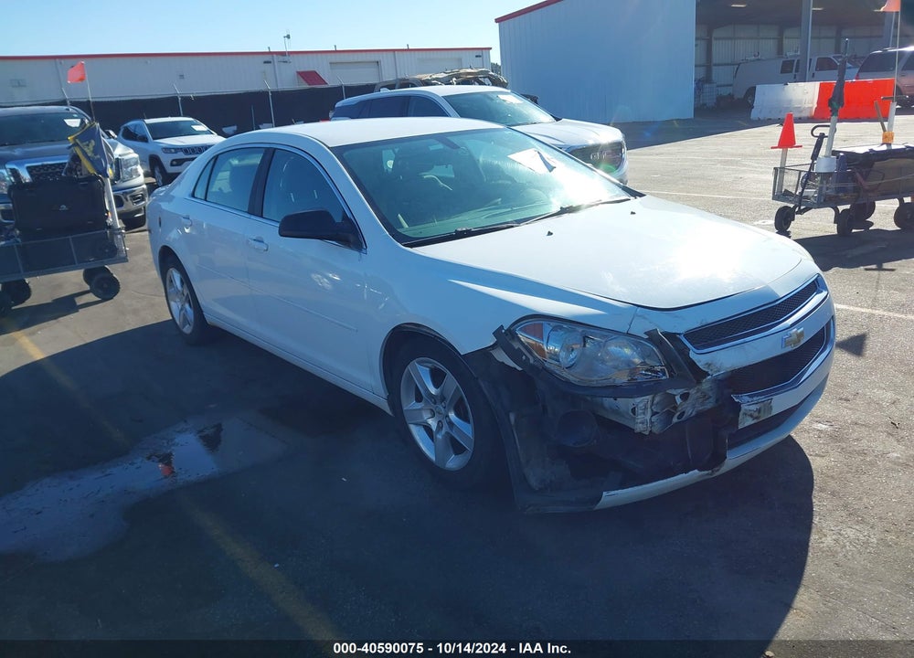 2011 CHEVROLET MALIBU LS VIN: 1G1ZA5E17BF135701